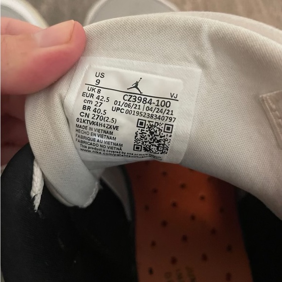 Jordan’s - worn a few times - Picture 4 of 4